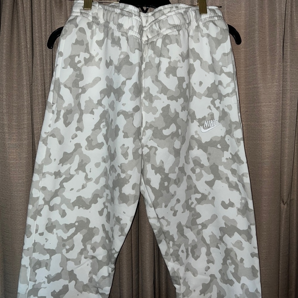 Nike sweatpants